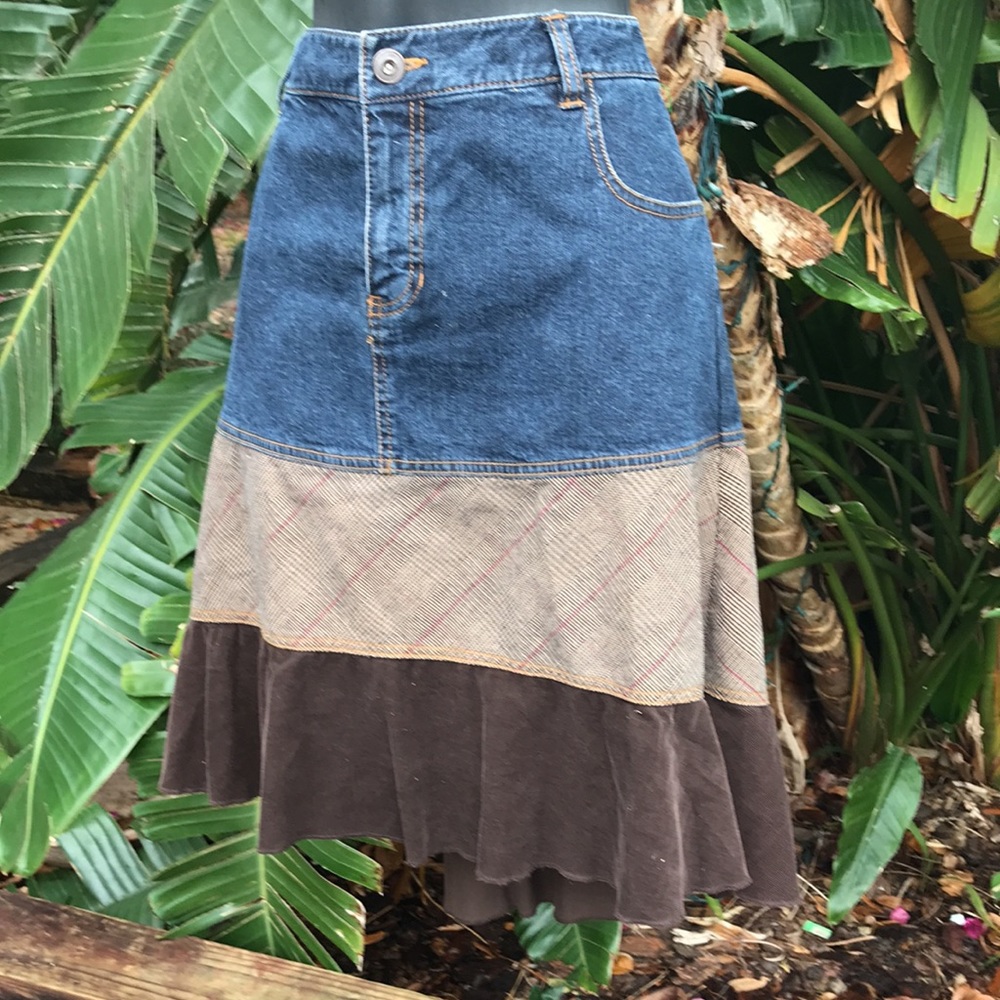 Starling Co. denim and patchwork skirt - Picture 2 of 7